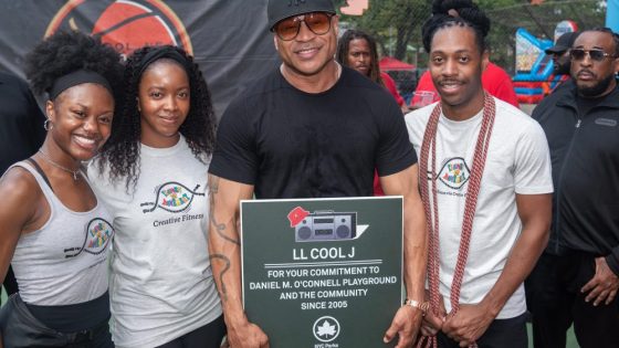 Rolling With LL Cool J to His Old Queens Neighborhood – MASHAHER