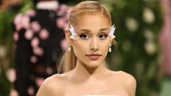 Ariana Grande Defends Speaking Voice in ‘Wicked,’ Slams ‘Evil’ Tabloids – MASHAHER