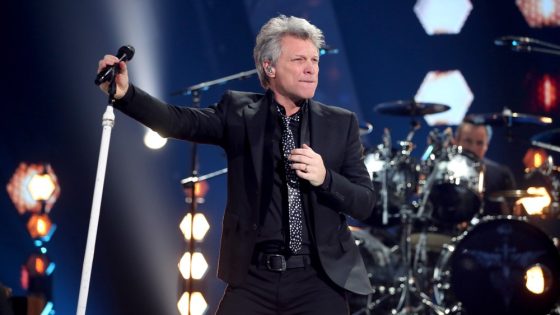 Jon Bon Jovi ‘Persuades’ Woman Not to Jump Off Bridge, Authorities Say – MASHAHER