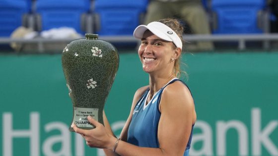 Korea Open: Haddad Maia fights back after first set loss to beat Kasatkina in final – MASHAHER