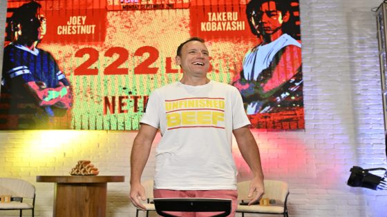 Joey Chestnut bests Takeru Kobayashi with new world record of 83 hot dogs to win Netflix eating battle – MASHAHER