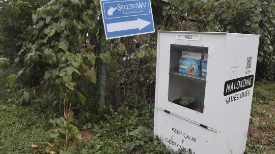 Old newspaper dispensers deliver Narcan opioid overdose reversal drug instead of news – MASHAHER