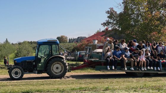 Wisconsin field trip children, adults injured in tractor and wagon accident at apple orchard – MASHAHER