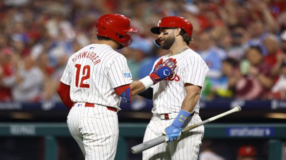 Clemens picks up Estevez and Rojas in wild 9th inning, Phils win to begin homestand – MASHAHER