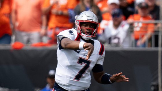 Why Jacoby Brissett wore special hoodie at Patriots press conference – MASHAHER