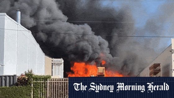 Firefighters battling industrial fire in Moorebank – MASHAHER