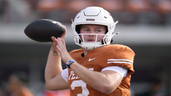 Texas QB Quinn Ewers leaves UTSA game with ‘strained abdomen,’ Arch Manning throws TD on next play – MASHAHER