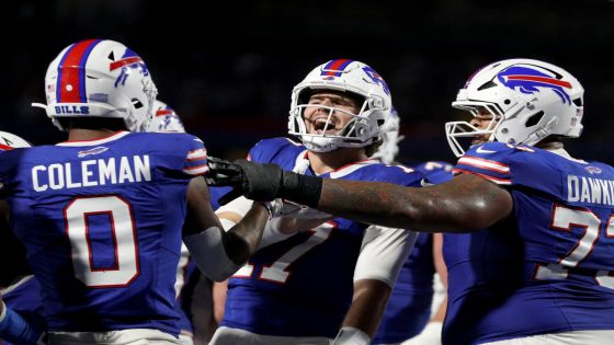 Josh Allen, Bills pound Trevor Lawrence, Jaguars into 0-3 hole in Monday night blowout – MASHAHER