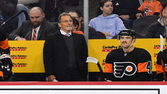 Flyers Head Coach Ranked In NHL Super 16 – MASHAHER