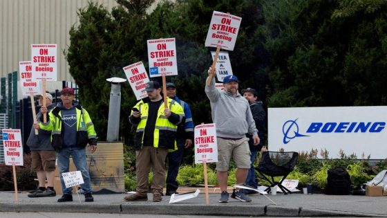 Boeing offers striking union added time to hold vote on new offer – MASHAHER