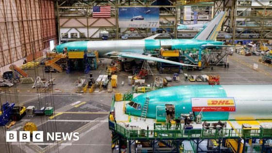 Boeing offers staff 25% pay hike in bid to avoid strike – MASHAHER