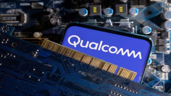 Qualcomm approached Intel about a takeover in recent days, WSJ reports – MASHAHER