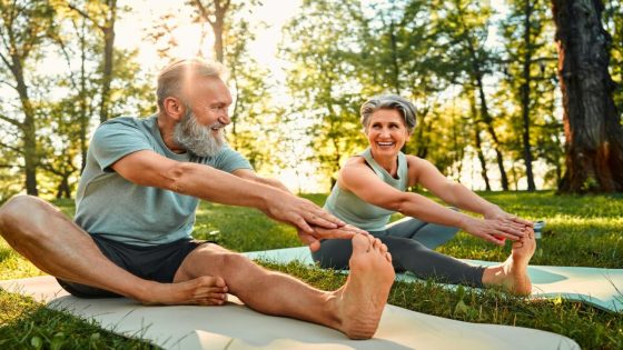 Staying fit as you age isn’t just about exercise. Experts say to prioritize these 4 habits – MASHAHER