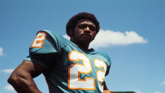 ‘Mercury’ Morris, legendary Dolphins running back, dies at age 77 – MASHAHER