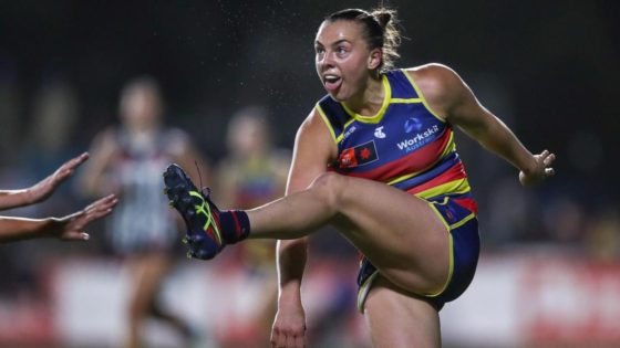 Crows crush Essendon to go top of AFLW ladder – MASHAHER