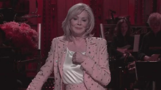 Jean Smart ‘SNL’ Monologue Jokes About Eric Adams and Lesbians – MASHAHER