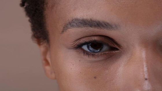 This Is The One Thing An Eye Doctor Says You Should Never Do — And It’s “Bad… Real Bad” – MASHAHER