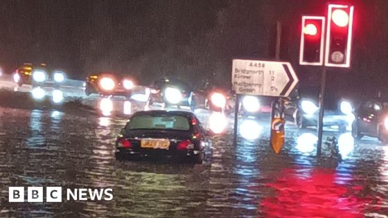 Flash floods and travel disruption as heavy rain falls overnight – MASHAHER