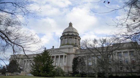 Kentucky official accused of sexist, derogatory comments about women removed from office – MASHAHER