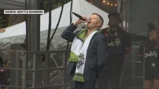 Macklemore addresses derogatory remark about America made at benefit concert – MASHAHER