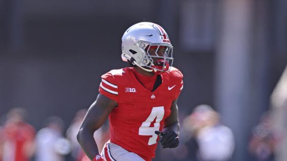 LeBron James blown away as OSU freshman Jeremiah Smith makes two one-handed catches on same drive – MASHAHER