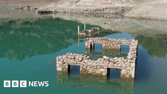 Drone footage shows sunken Greek village re-emerge from lake – MASHAHER