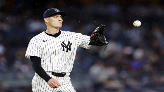 Yankees reliever Ron Marinaccio claimed by the White Sox off waivers – MASHAHER