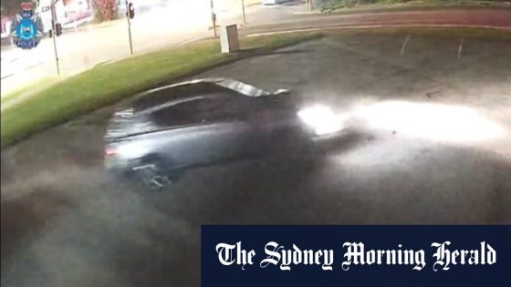 Police hunt alleged Mandurah road rage attackers after man and woman run over – MASHAHER