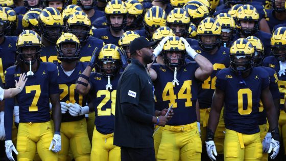 How to watch the Texas vs. Michigan NCAA college football game today: Livestream options, more – MASHAHER