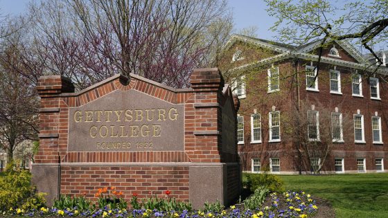 2 dismissed from Pennsylvania college swim team after student allegedly scratched racial slur onto another student’s body – MASHAHER