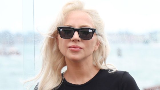 Lady Gaga Confronts College Facebook Group That Said She’d Never Be Famous – MASHAHER