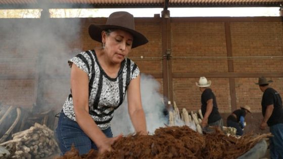 Mezcal producers preserve traditional methods as demand for liquor grows | 60 Minutes – MASHAHER