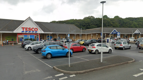 Tesco shoplifter caught with £5,000 worth of stolen goods after driving 250 miles on thieving spree – MASHAHER