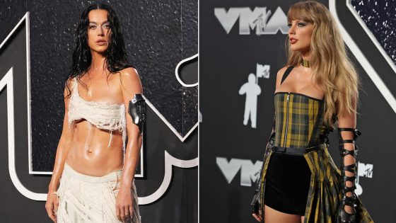 MTV VMAs: Taylor Swift matches Beyonce as most-awarded artist while Katy Perry shocks on stage | Ents & Arts News – MASHAHER