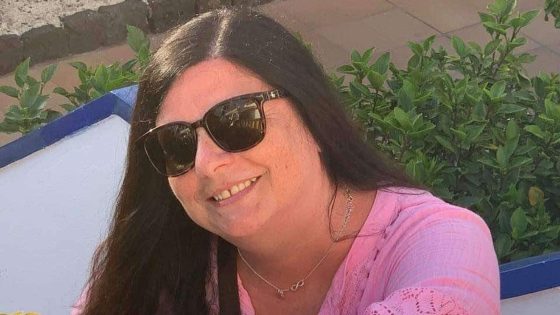 Family pay tribute to ‘loving mum’ who died in Renfrewshire crash alongside four horses | UK News – MASHAHER