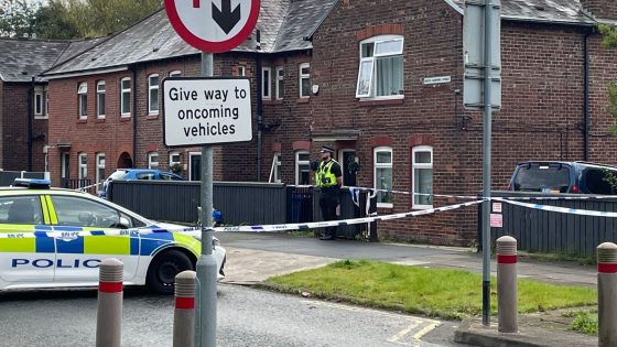 Woman and girl found dead in Salford home named – as police say they believe ‘there are no suspicious circumstances’ | UK News – MASHAHER