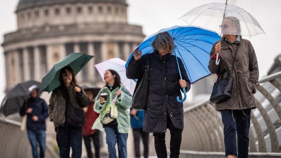 UK weather: Wind warning issued by Met Office after week of heavy rain and floods | UK News – MASHAHER