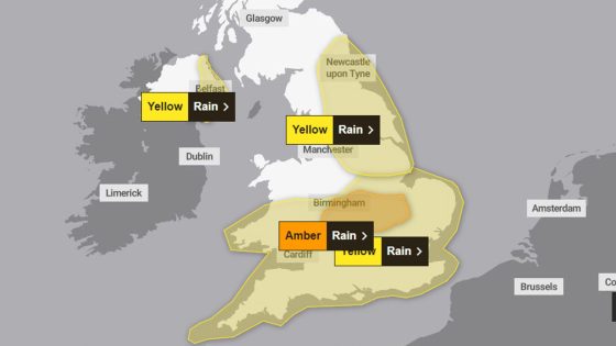 UK weather: Amber warning for heavy rain issued by Met Office – with ‘rivers continuing to rise’ | UK News – MASHAHER