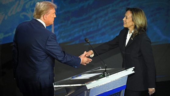 Harris and Trump shake hands on debate stage – MASHAHER