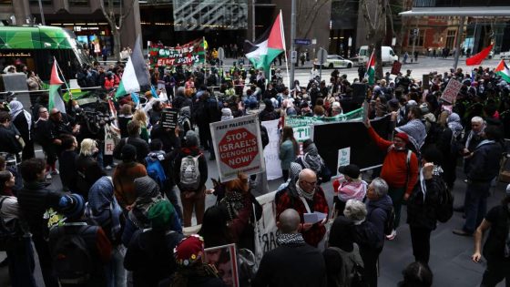 Melbourne weapons protest: Activists vow to continue after violent clashes – MASHAHER