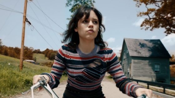 Michael Keaton Gave Jenna Ortega An A+ Beetlejuice Gift Years After Critic Trashed The Flick, And It Really Showed How Perceptions Changed Over Time – MASHAHER