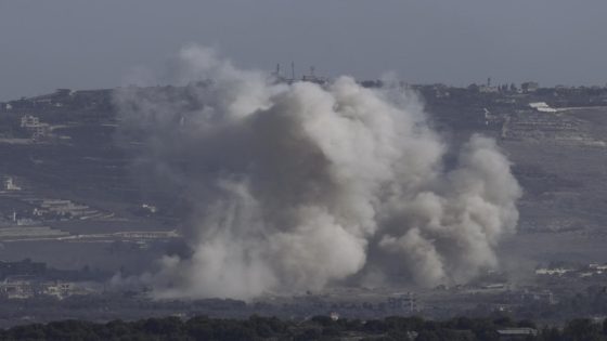 An Israeli airstrike cuts a major highway linking Lebanon with Syria – MASHAHER