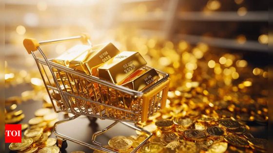 Gold prices soar! Safe-haven appeal, festive demand drive gold rates up Rs 1,500 in just a day; analysts expect further rise – MASHAHER