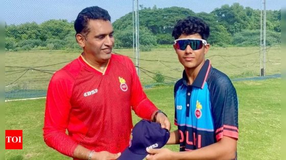 Virender Sehwag’s son Aaryavir makes impressive debut for Delhi in Vinoo Mankad Trophy | – MASHAHER