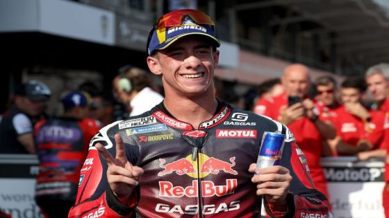 Cycling: Motorcycling-Rookie Acosta takes pole in Japan as Marquez loses lap record, Martin crashes – MASHAHER