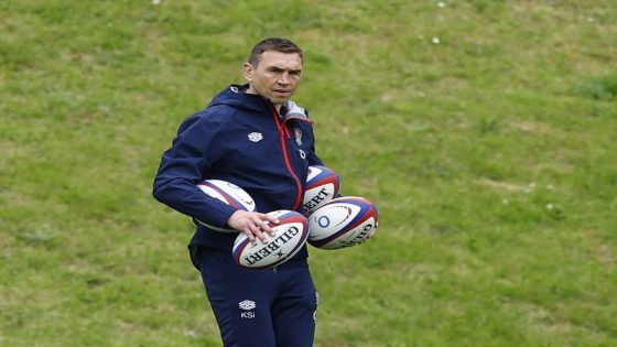 Rugby: Rugby-Assistant coach Sinfield to continue with England role – MASHAHER