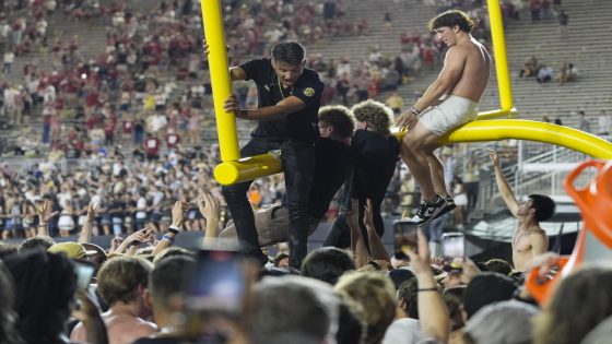 Vanderbilt and Arkansas receive six-figure fines after fans storm the field in upset wins – MASHAHER