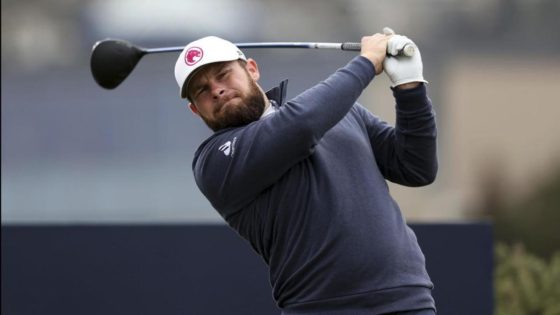 Tyrrell Hatton lifts third Links title at St Andrews – MASHAHER