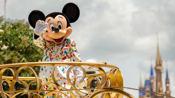 Disney World Fans Are Freaking Out Over Prices Again, And A $22 Dollar Slice Of Cake Is Involved – MASHAHER