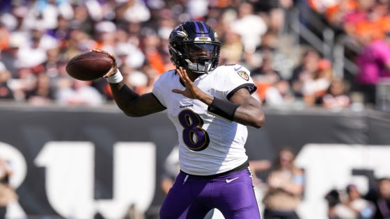 Lamar Jackson, Derrick Henry lead Ravens to massive, chaotic win over Joe Burrow, Bengals – MASHAHER